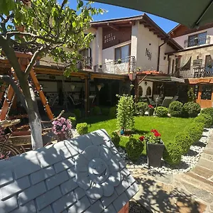  Guest house Niki House